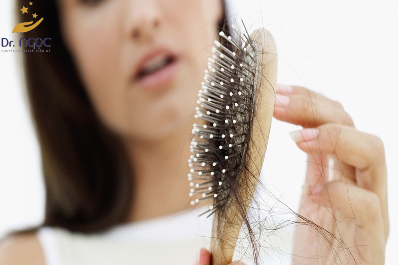 Một vài nguyên nhân gây ra rụng tóc ở nữ giới
