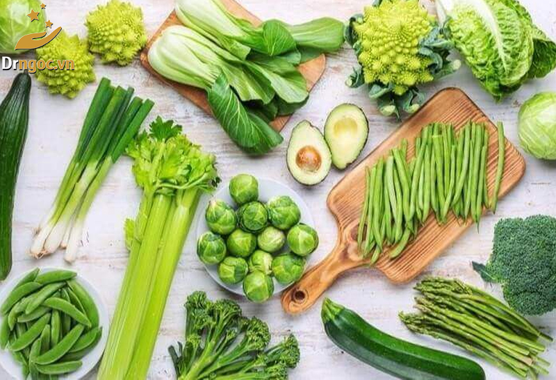 Các loại rau xanh là thực phẩm Kiểm Soát Huyết Áp Tại Nhà