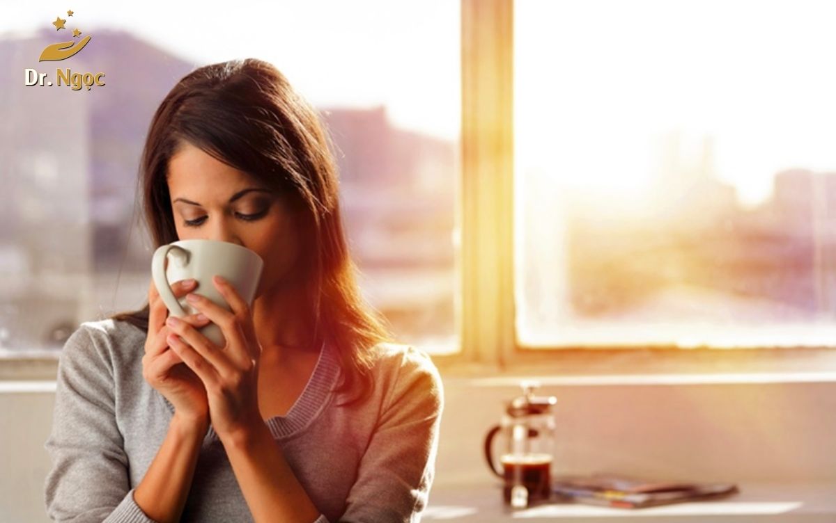  Uống cà phê có tốt không? Cà phê giúp tăng cường năng lượng và tinh thần Dr Ngọc